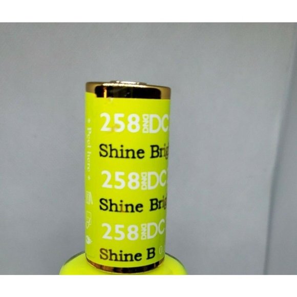 Daisy DND Green Forest And Shine Bright Nail Lacquer Gel Finger Nail Polish - Picture 7 of 10